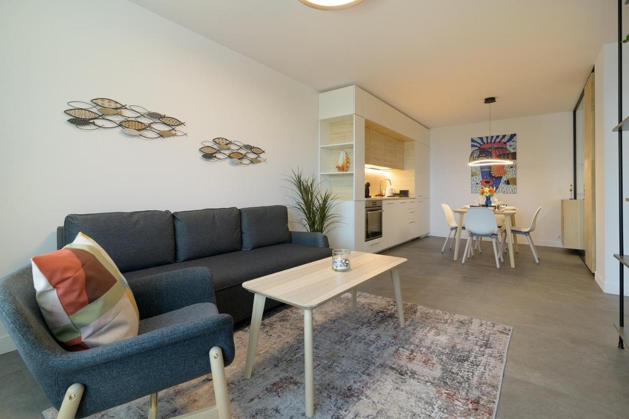 Nobile Apartment - Coral Residence Complex With Parking & Pool ヴァルナ エクステリア 写真
