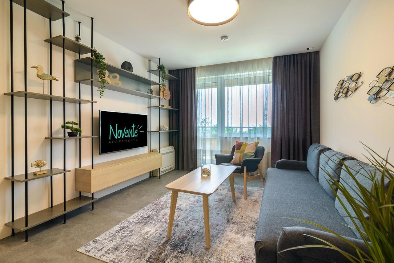 Nobile Apartment - Coral Residence Complex With Parking & Pool ヴァルナ エクステリア 写真