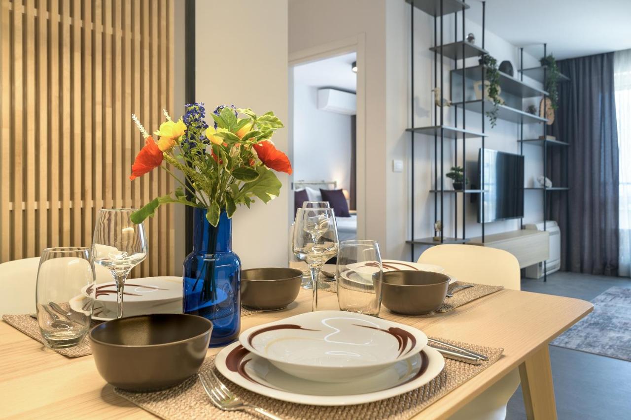 Nobile Apartment - Coral Residence Complex With Parking & Pool ヴァルナ エクステリア 写真